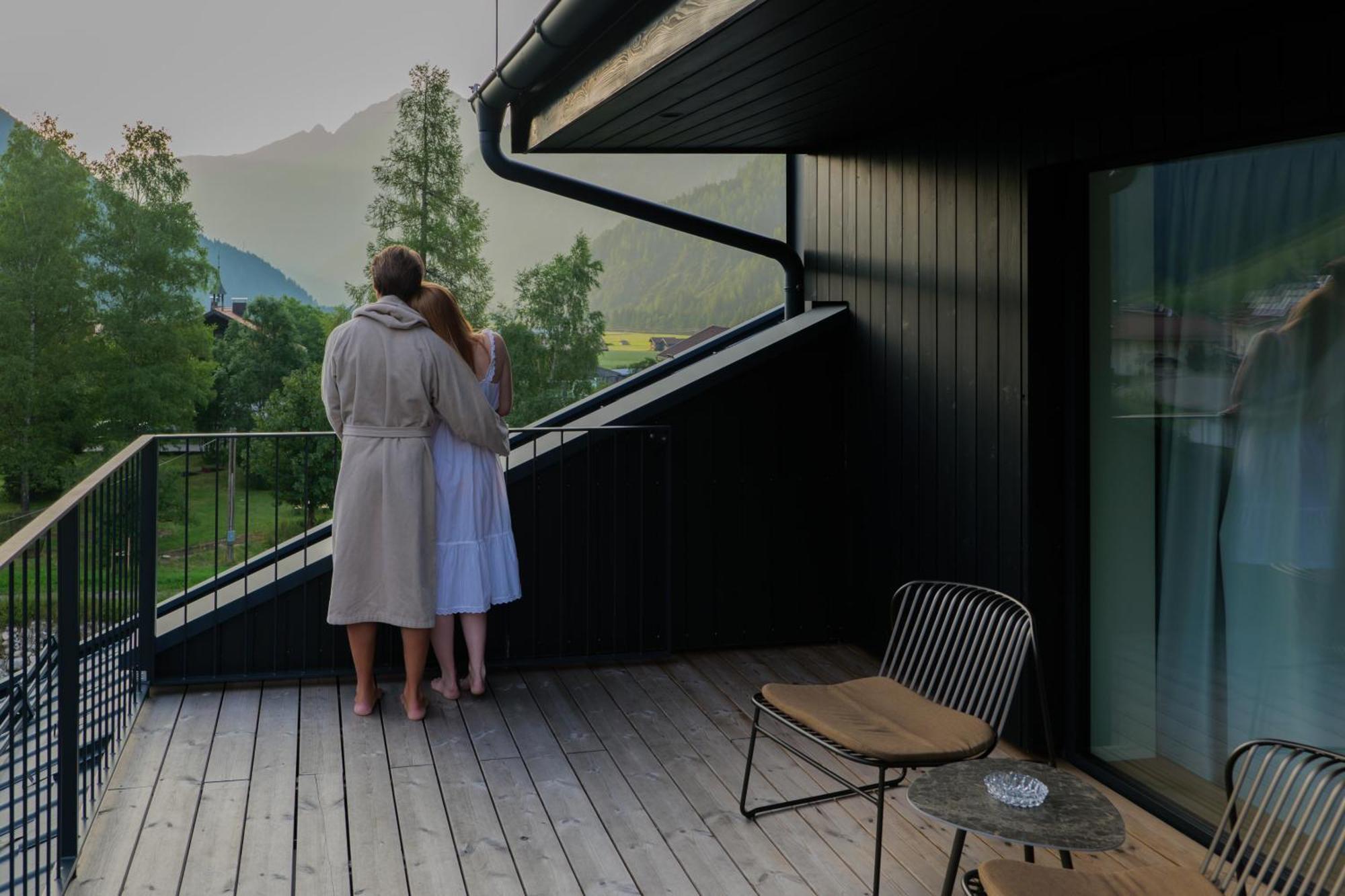 Posthotel Lechtal, Arlberg Хольцгау Экстерьер фото