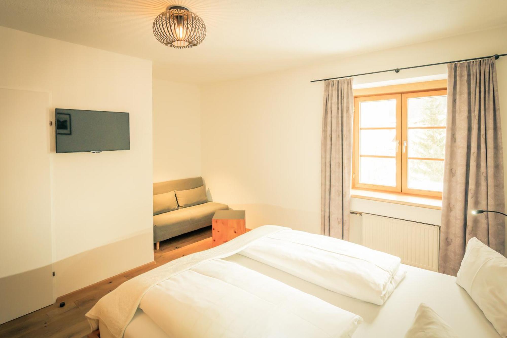 Posthotel Lechtal, Arlberg Хольцгау Экстерьер фото