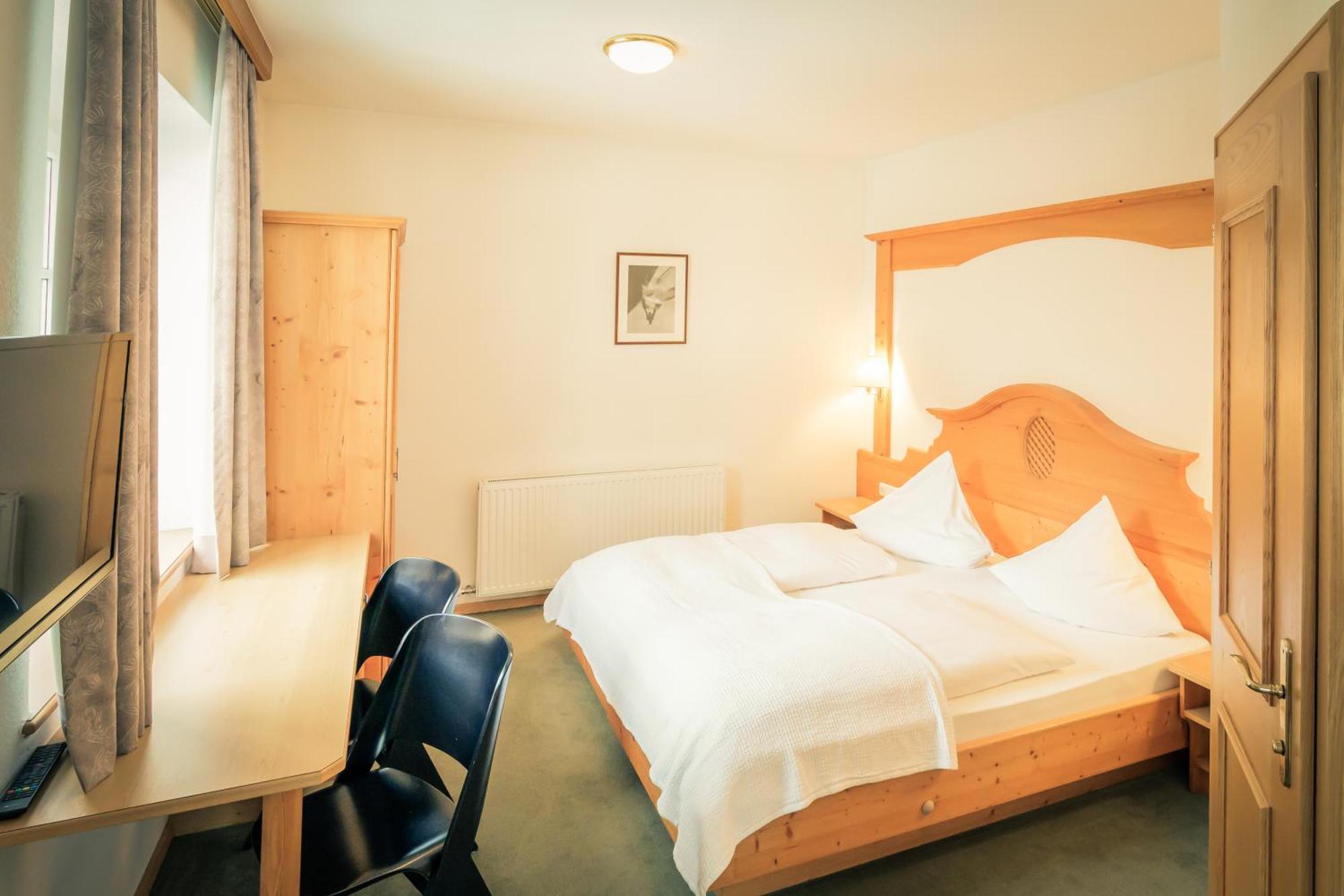 Posthotel Lechtal, Arlberg Хольцгау Экстерьер фото